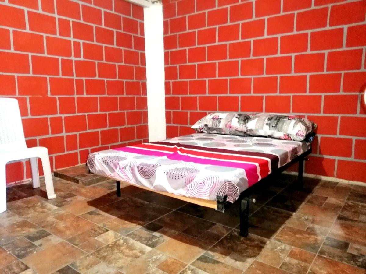 Hostal Familiar La Palma Villa Calima Ngoại thất bức ảnh